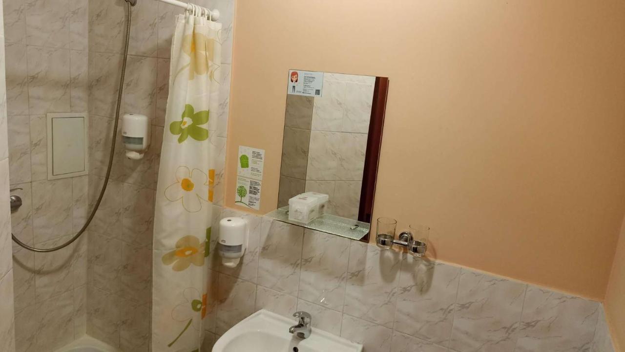Raziotel كريفوي روغ المظهر الخارجي الصورة